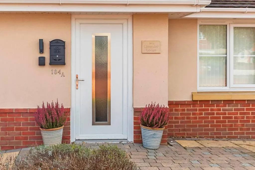 Bournecoast: Bungalow Near River And Beach -Hb5845 Bournemouth